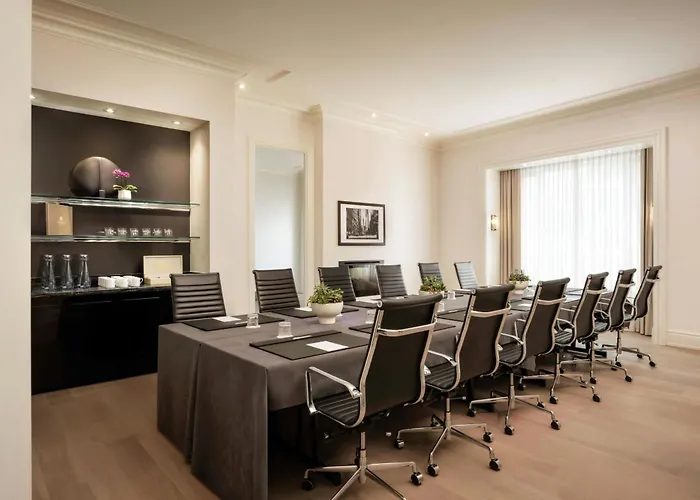 The St. Regis Toronto