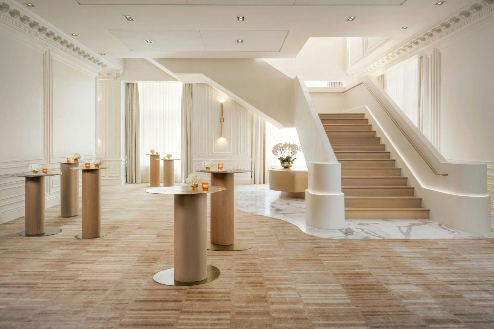 Hotel The St. Regis 5*